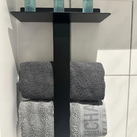 Butler * Dusseldorf